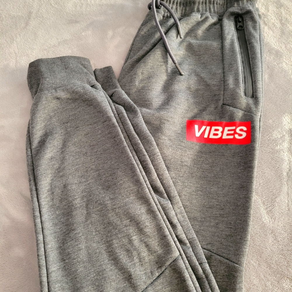 Mens Prime Threads Joggers, size Medium
